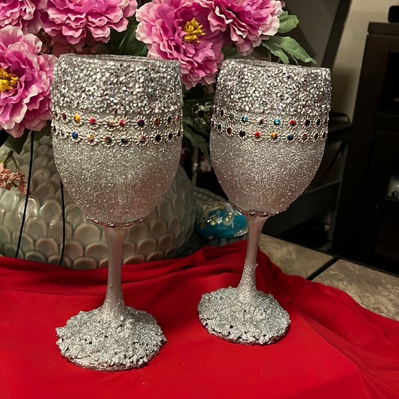 2 Silver  Rhinestones Goblets - Picture 2 of 4